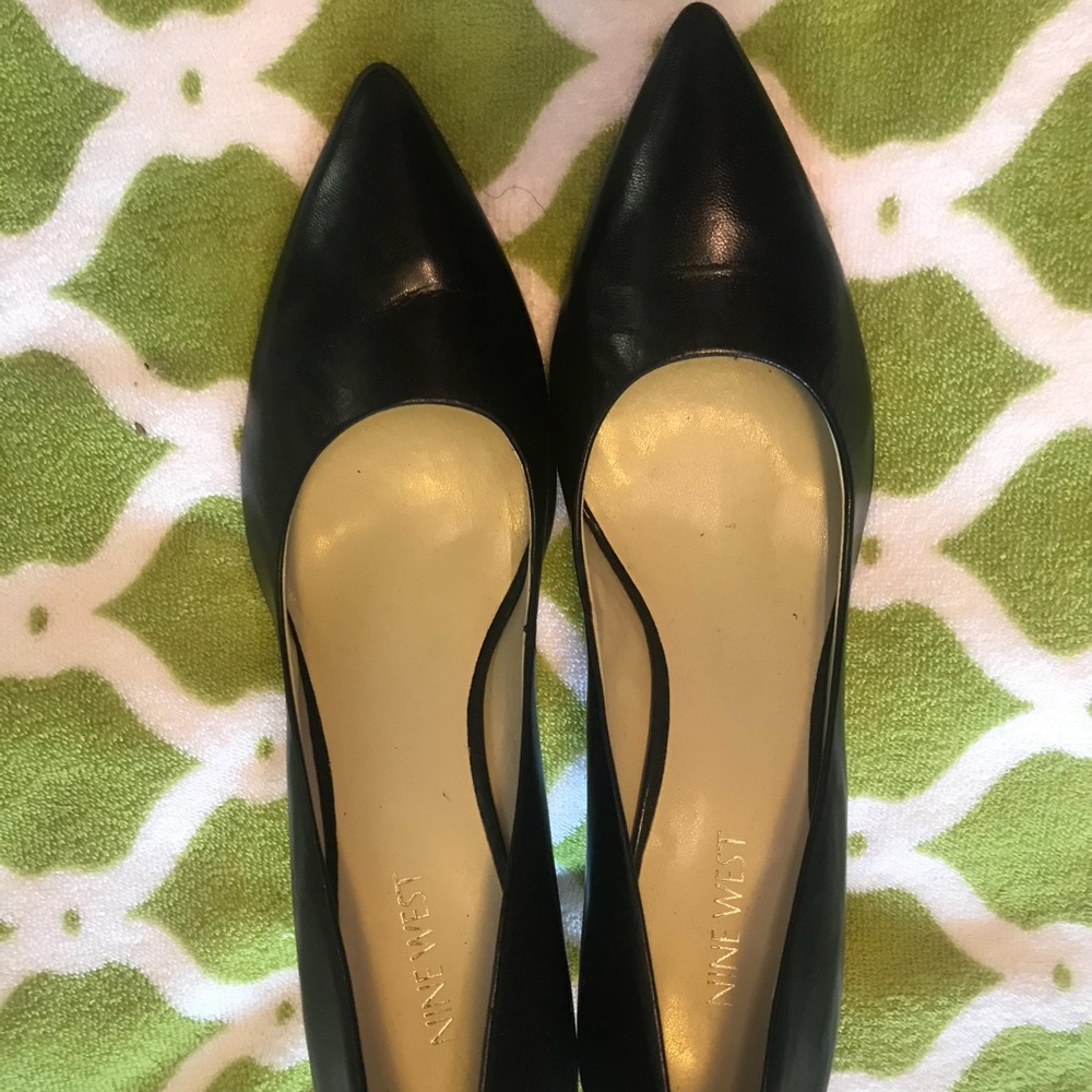 Nine West Black Pumps